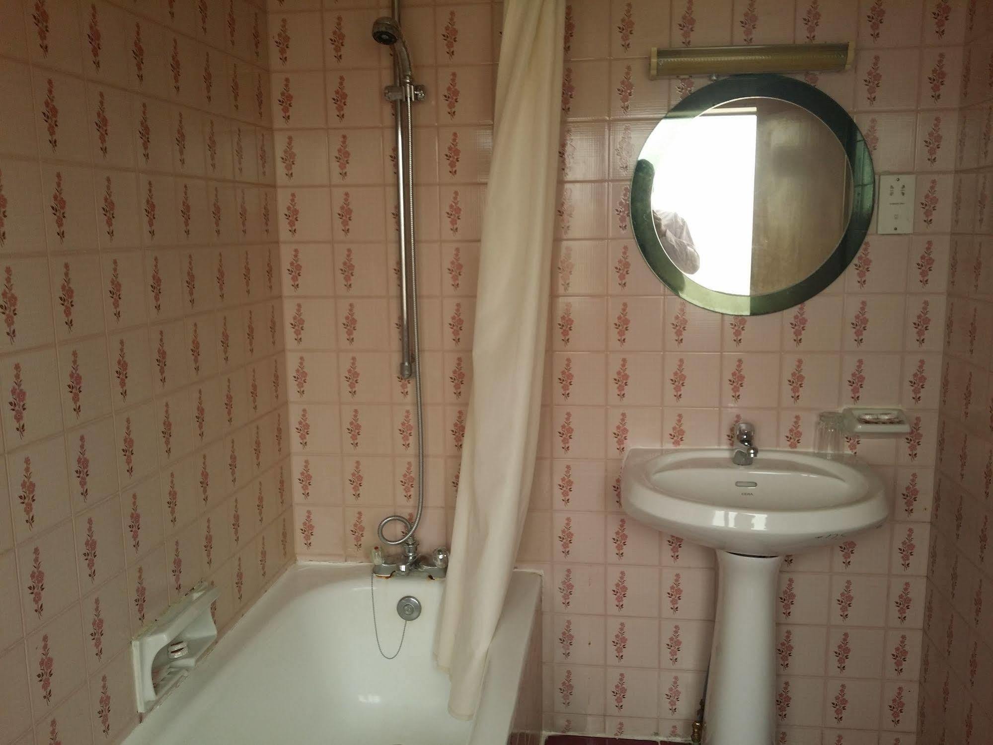 Atlas Hotel Manama Luaran gambar